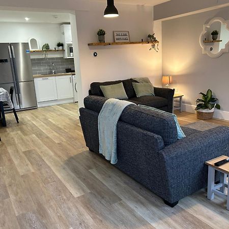 The Old Band Accommodation Higham Ferrers Екстер'єр фото