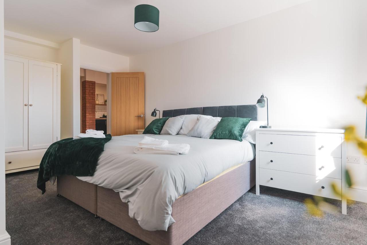 The Old Band Accommodation Higham Ferrers Екстер'єр фото