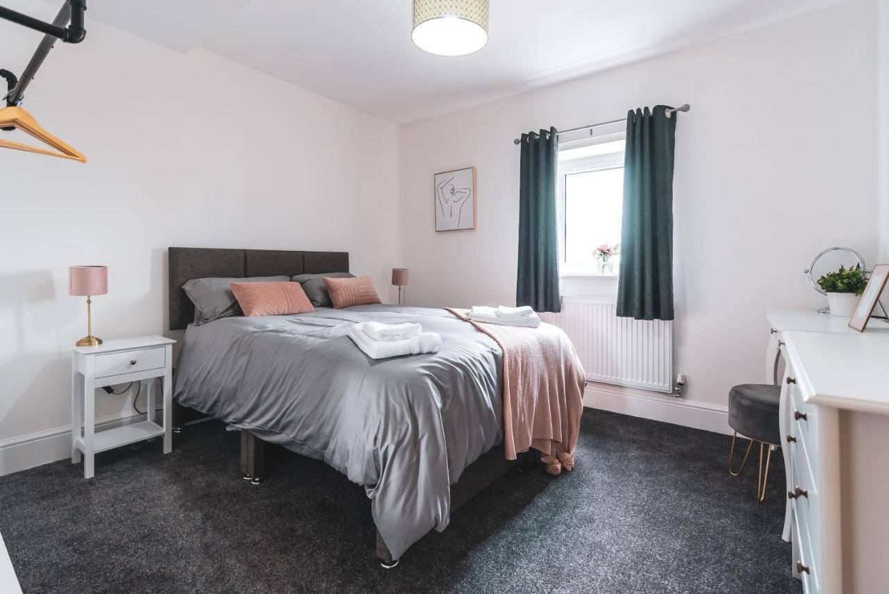 The Old Band Accommodation Higham Ferrers Екстер'єр фото
